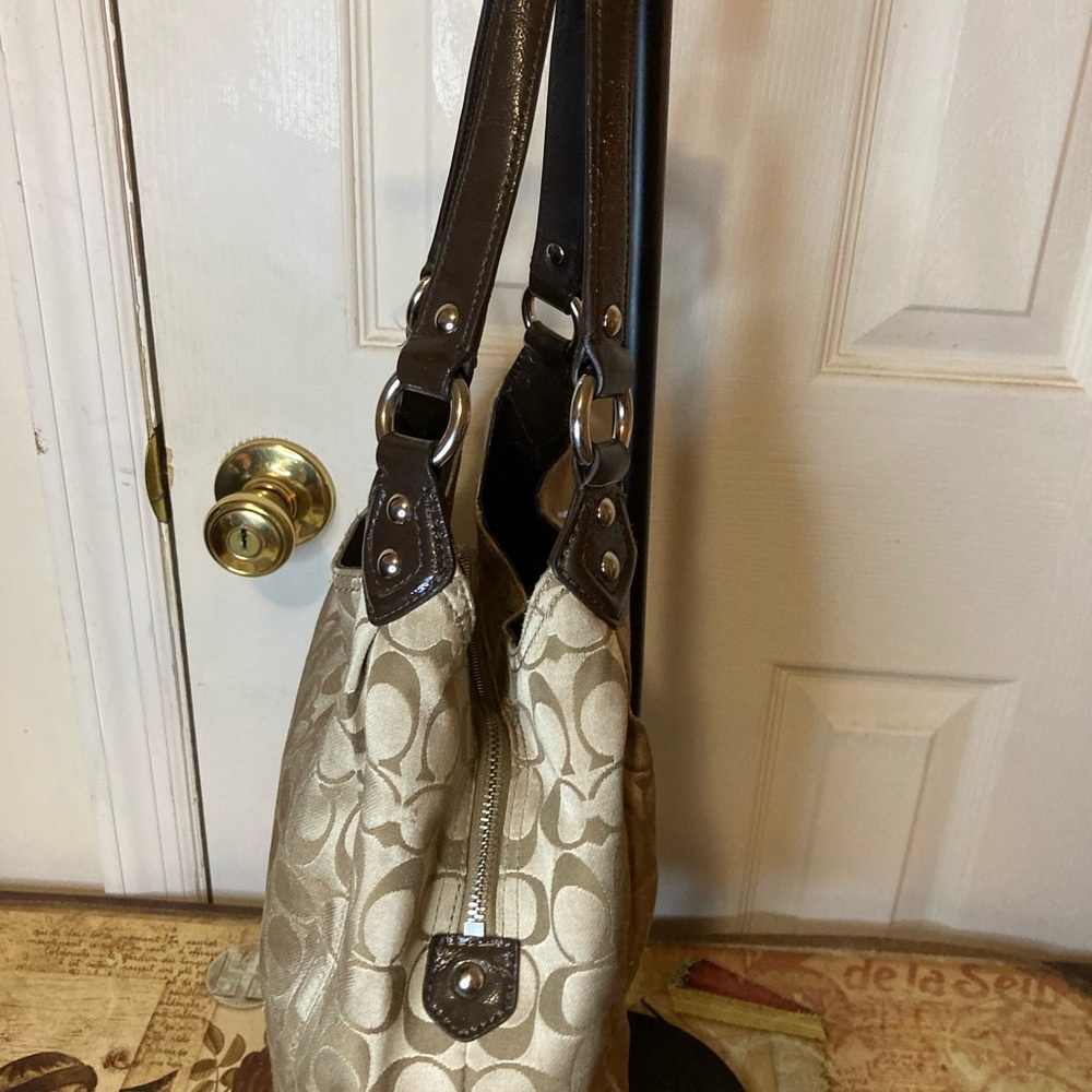 Coach Signature tote SHOULDERBAG F21381 Satchel - Picture 2 of 11